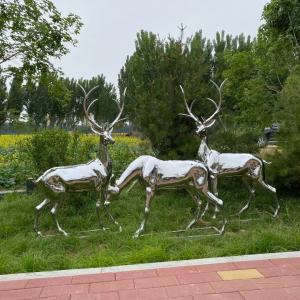 创意《鹿》雕塑
